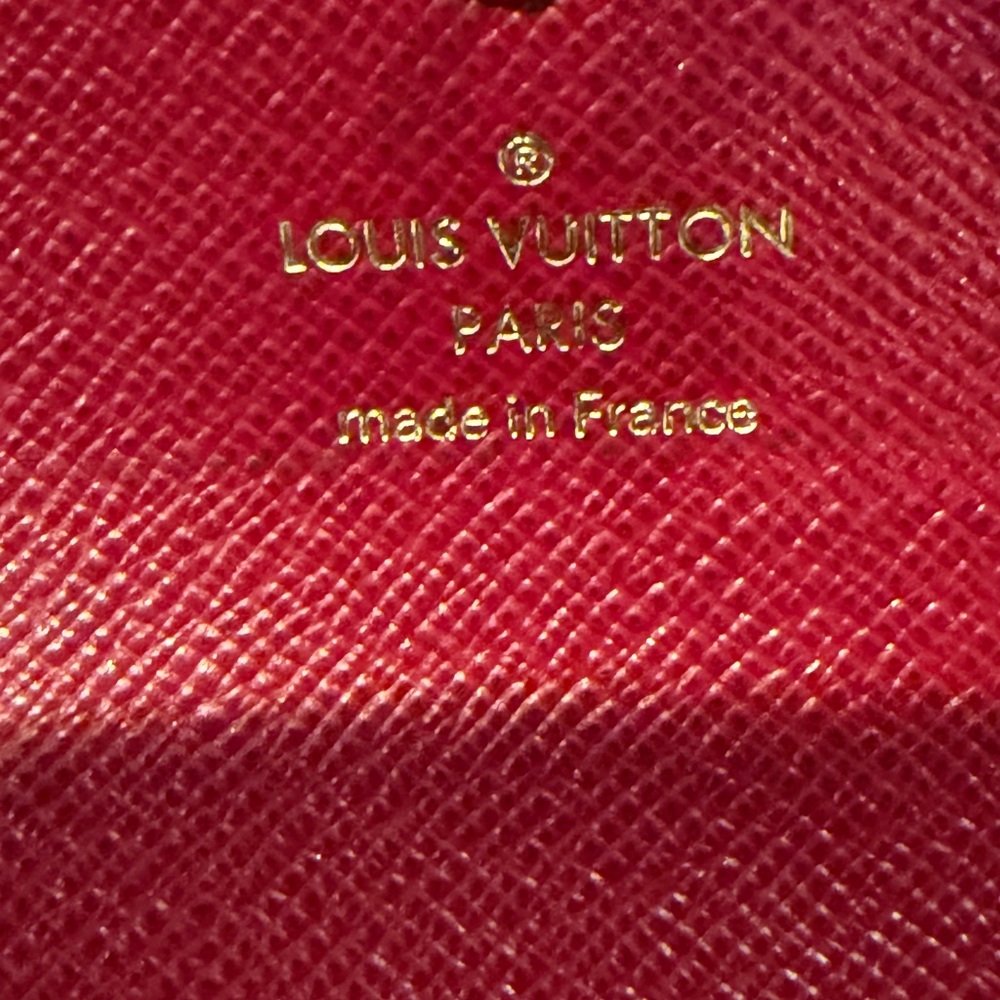Louis Vuitton Sarah Style Multicartes Card Case - Fuchsia and Monogram - Picture 6 of 10